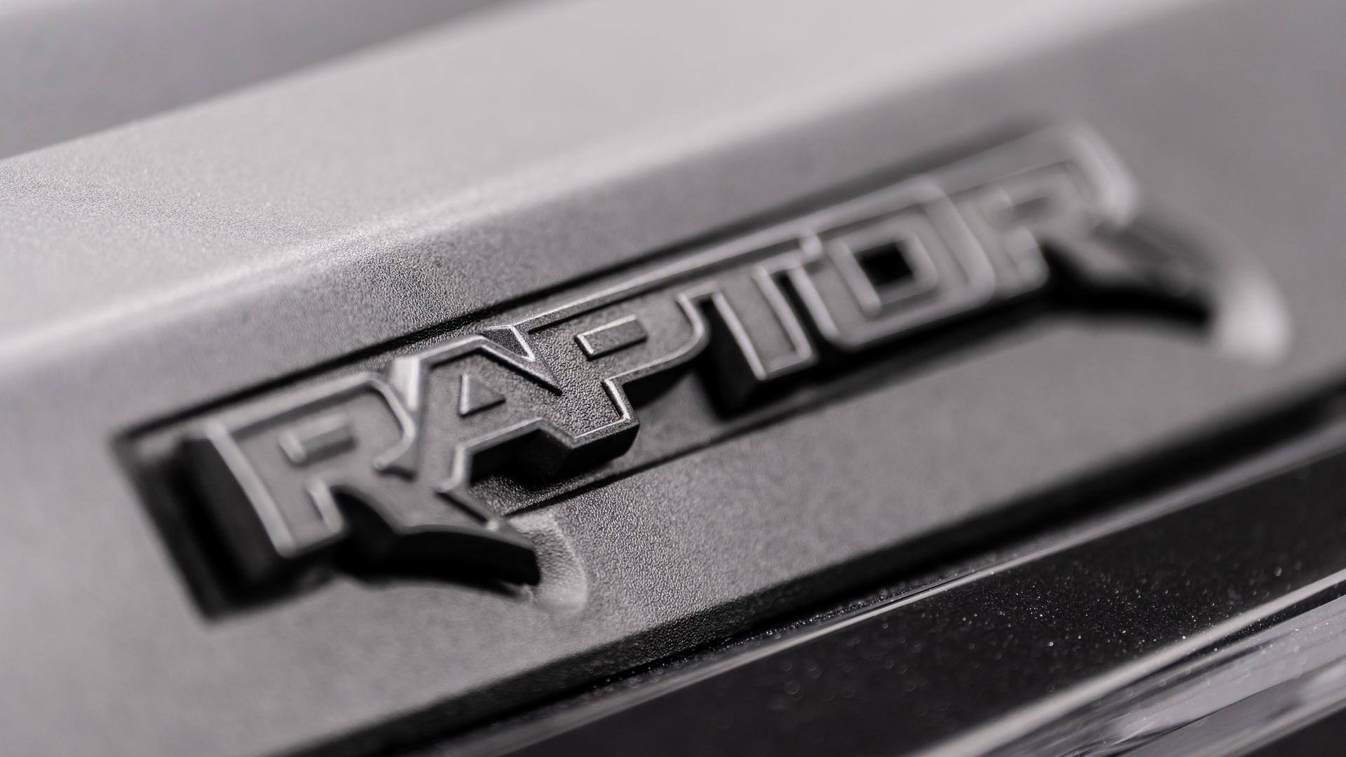 2025 FORD F-150 RAPTOR in Black, photo 31 of 60