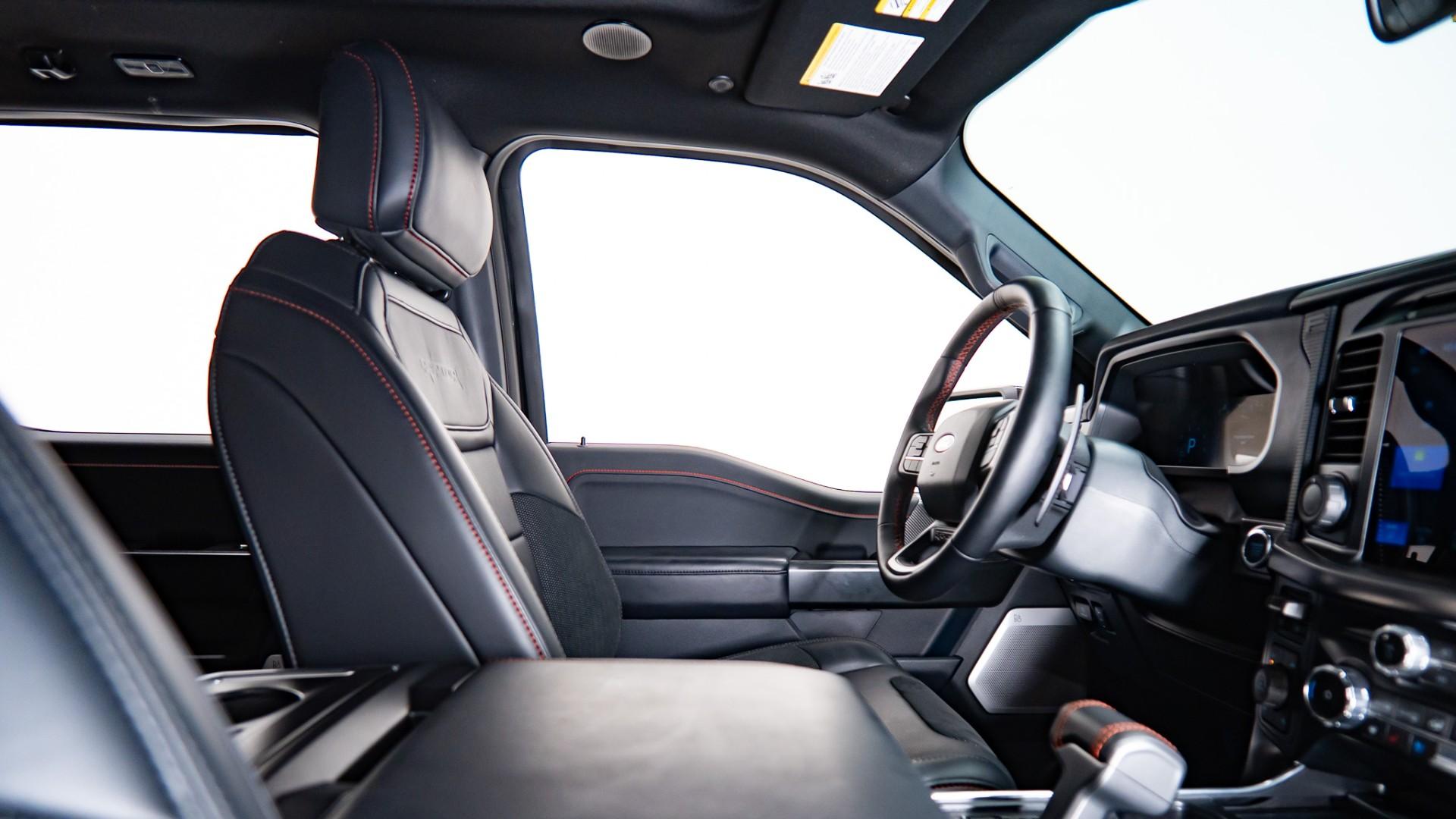 2025 FORD F-150 RAPTOR in Black, photo 41 of 60
