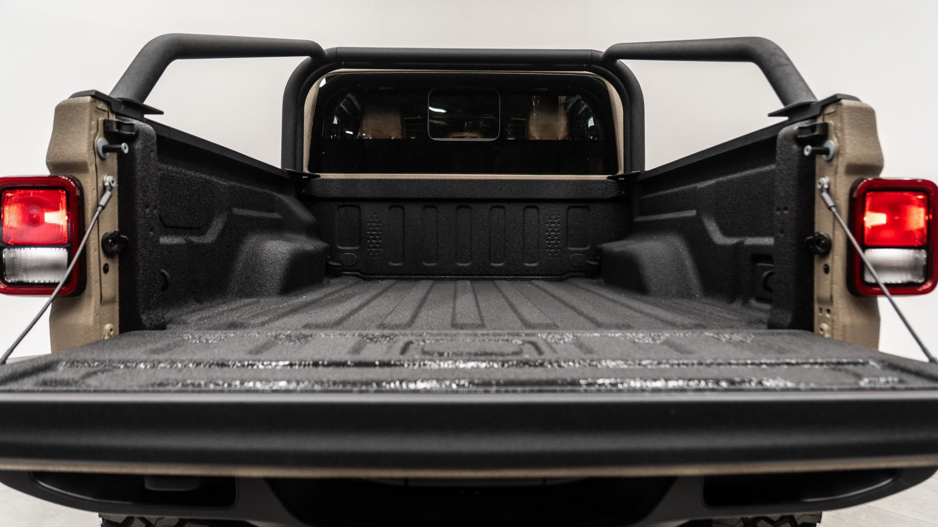 2026 JEEP GLADIATOR in Tan, photo 11 of 53