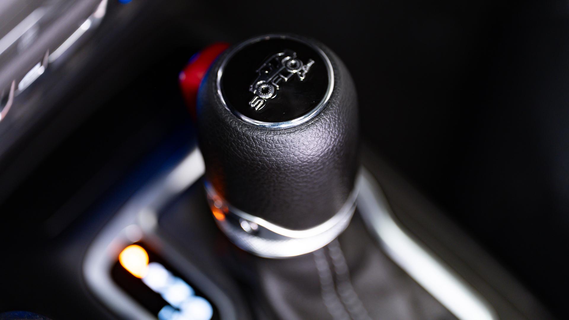 2026 JEEP GLADIATOR in Black, photo 53 of 57