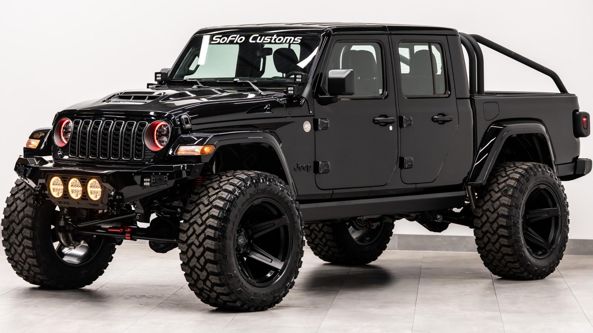 2026 JEEP GLADIATOR in Black, photo 19 of 57