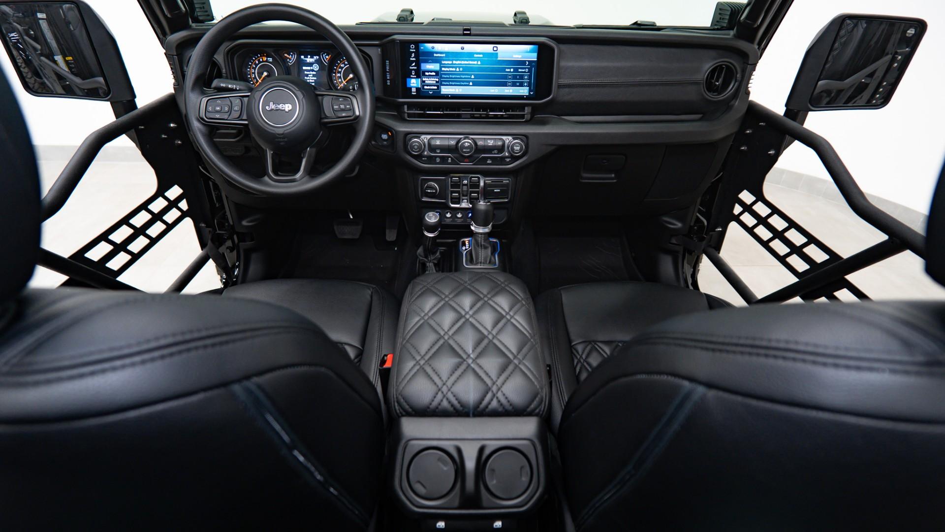 2026 JEEP GLADIATOR in Black, photo 2 of 57