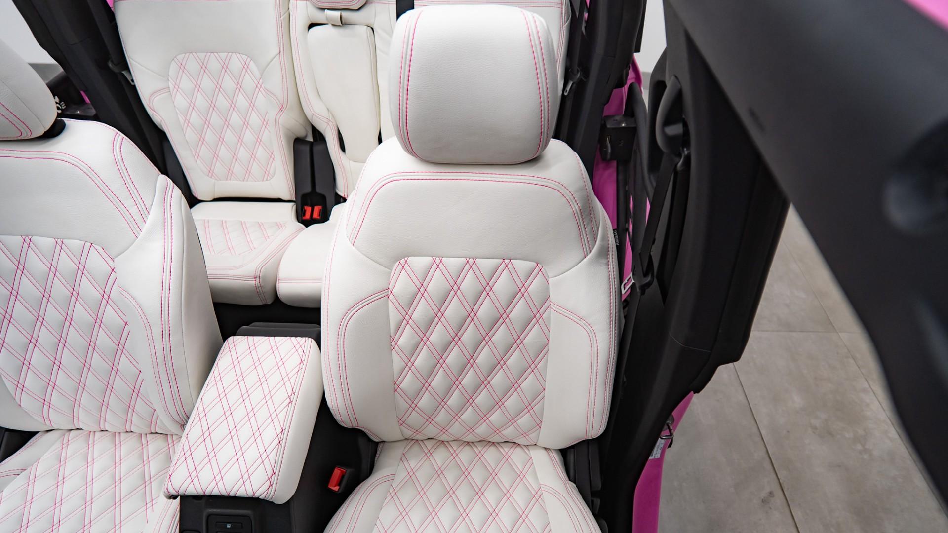 2026 FORD BRONCO in Pink, photo 29 of 53