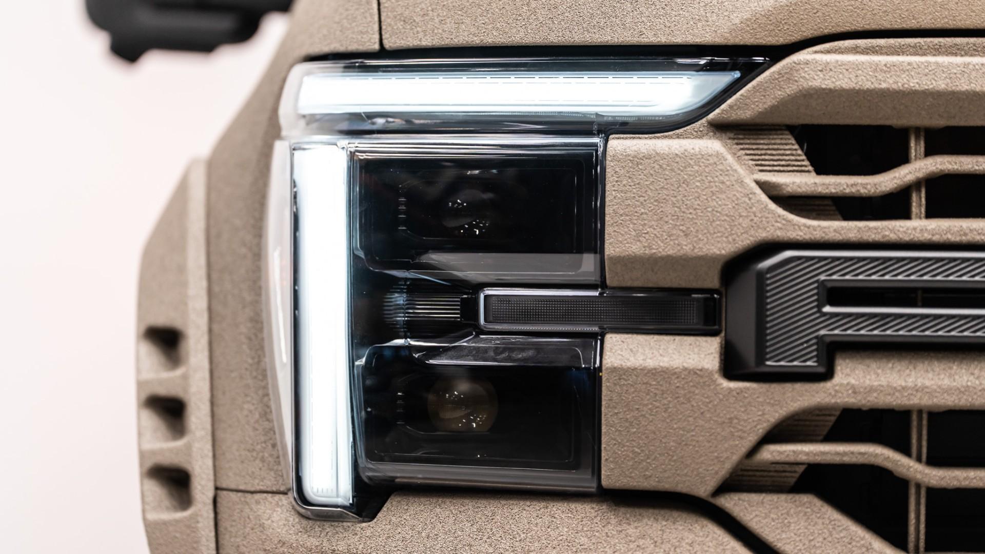 2025 FORD F-150 LARIAT in Tan, photo 20 of 43