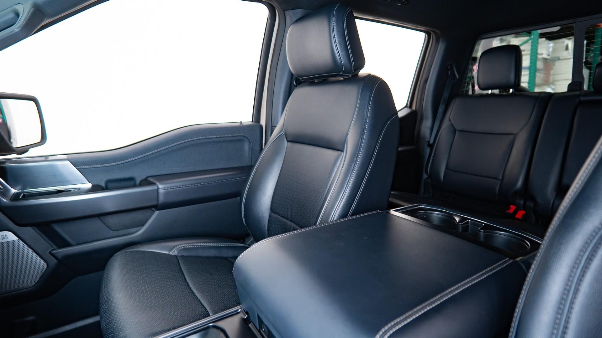 2025 FORD F-150 LARIAT in Tan, photo 33 of 43