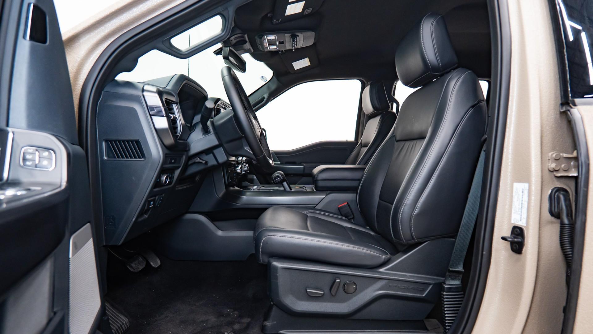 2025 FORD F-150 LARIAT in Tan, photo 34 of 43