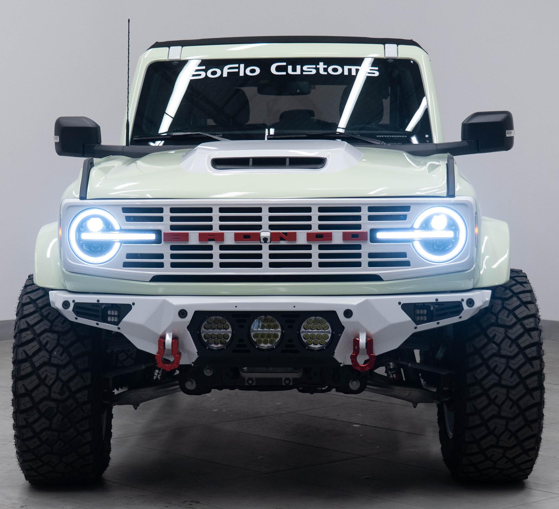 2025 FORD BRONCO in Green, photo 14 of 46