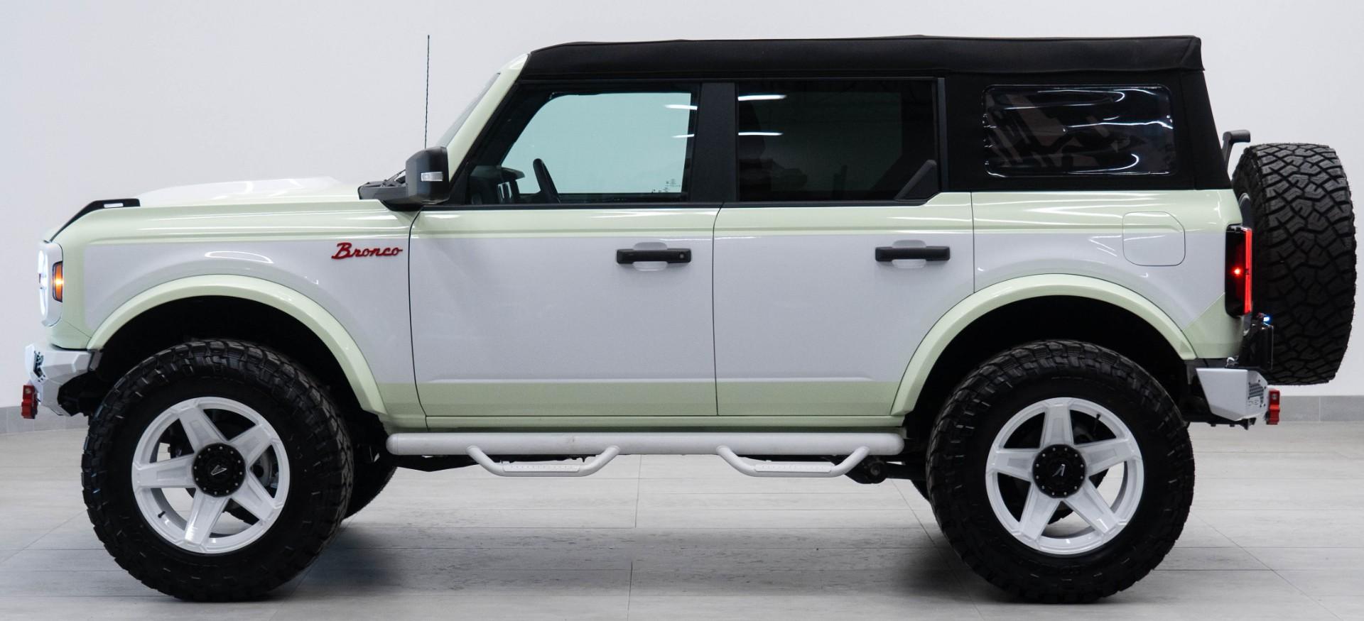 2025 FORD BRONCO in Green, photo 12 of 46