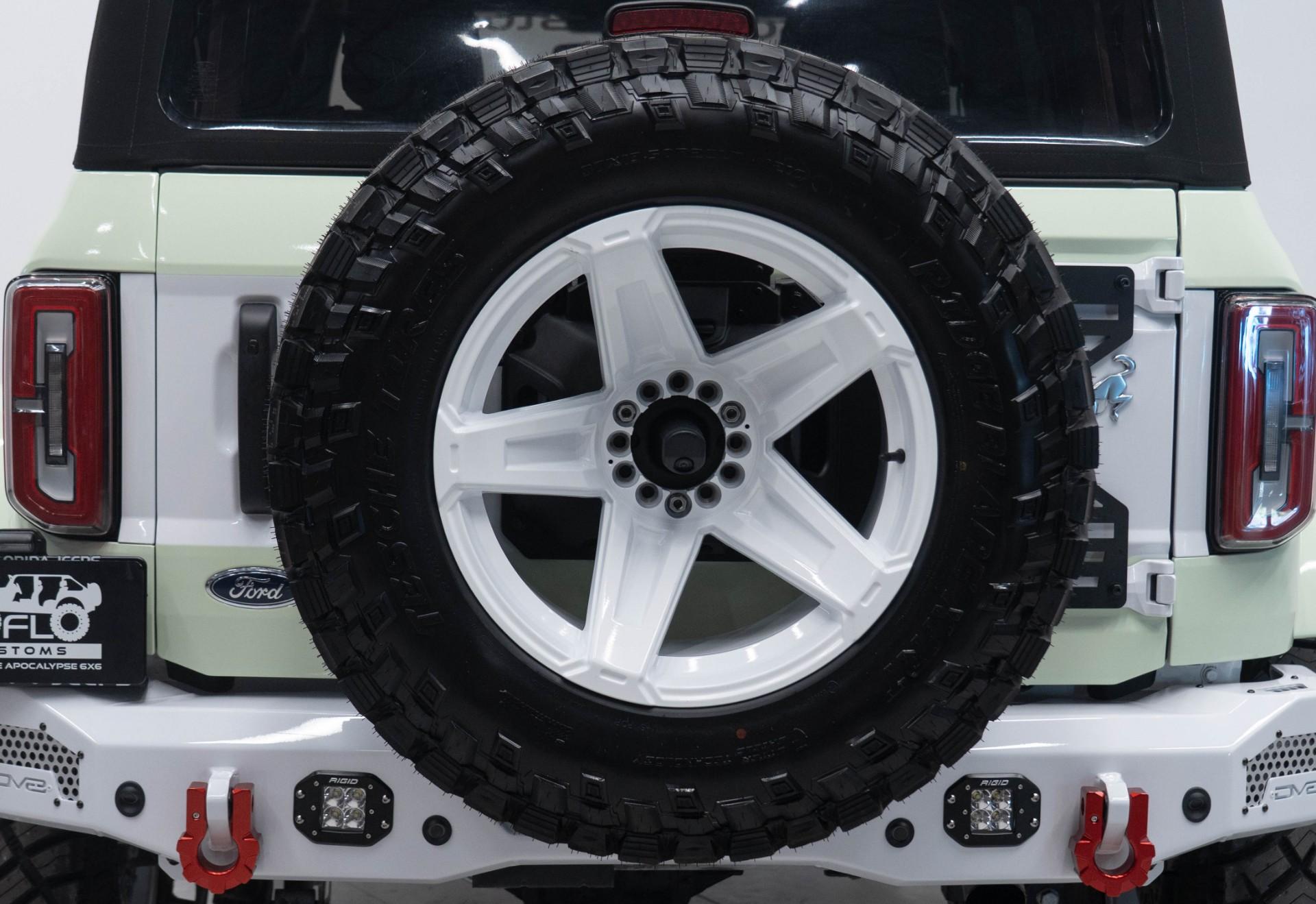 2025 FORD BRONCO in Green, photo 8 of 46