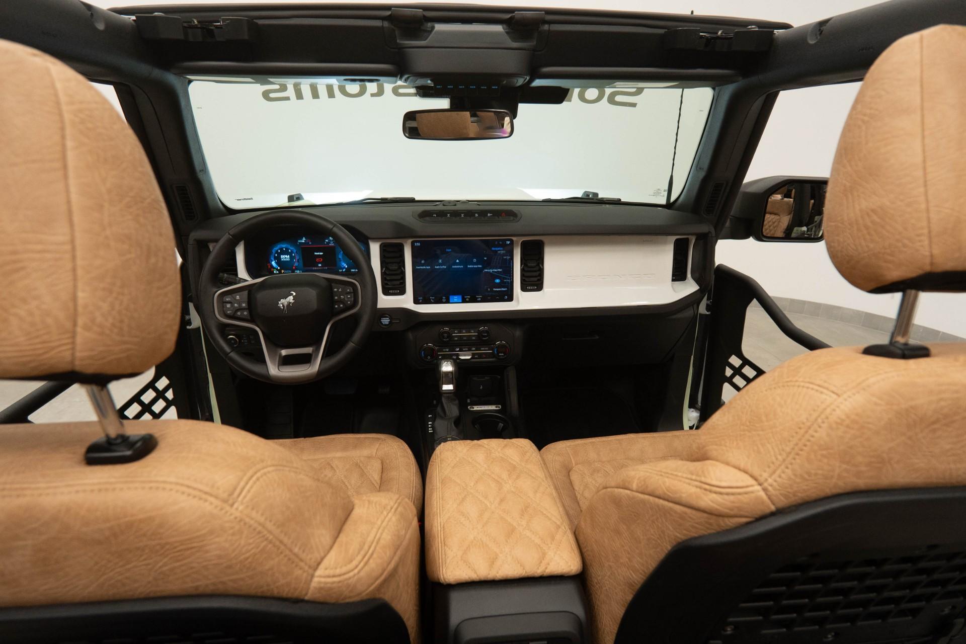 2025 FORD BRONCO in Green, photo 37 of 46