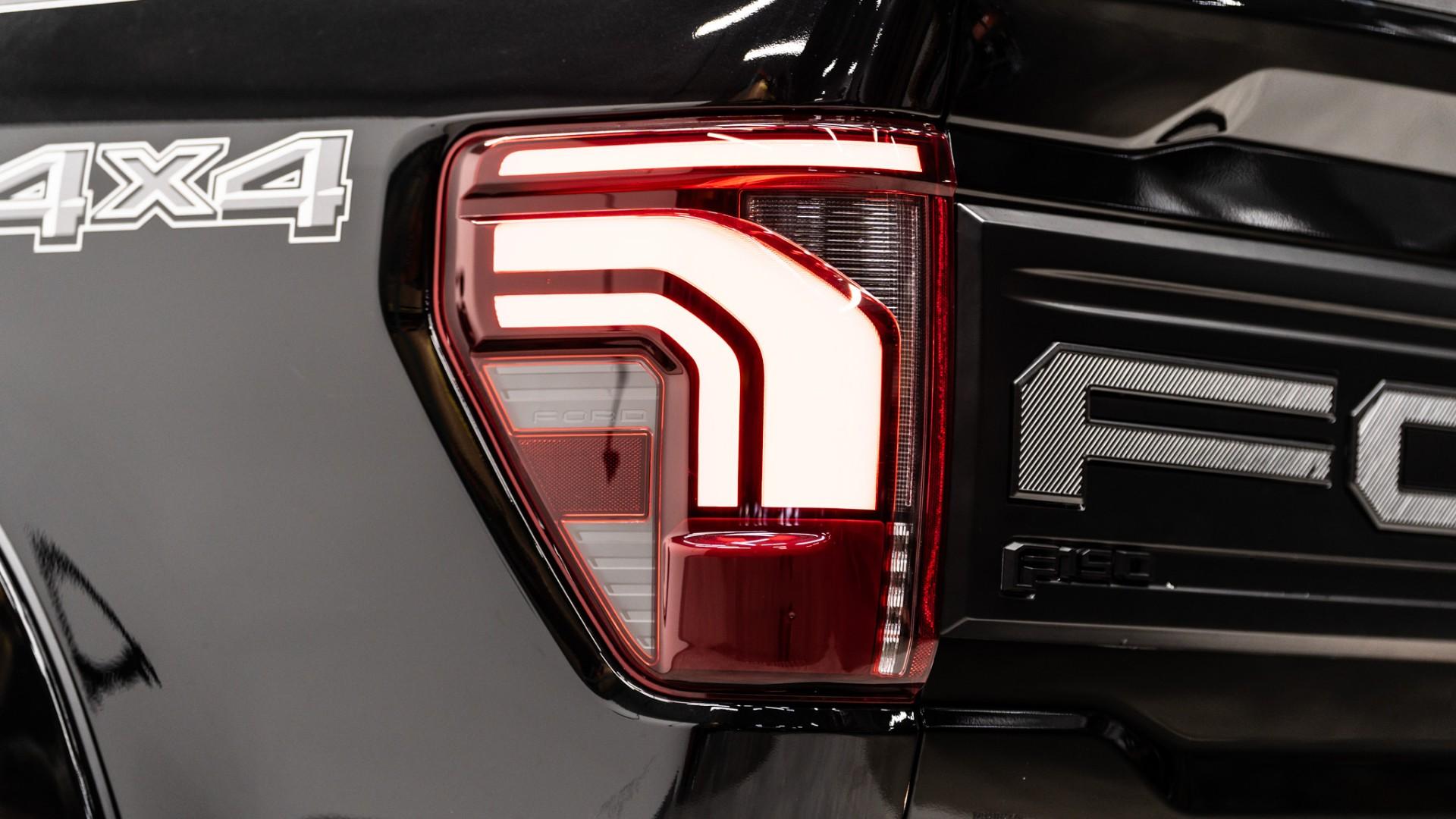 2025 FORD F-150 LARIAT in Black, photo 11 of 42