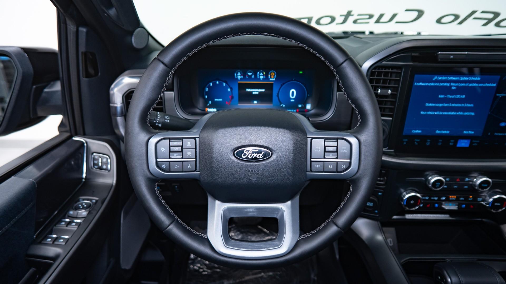 2025 FORD F-150 LARIAT in Black, photo 34 of 42