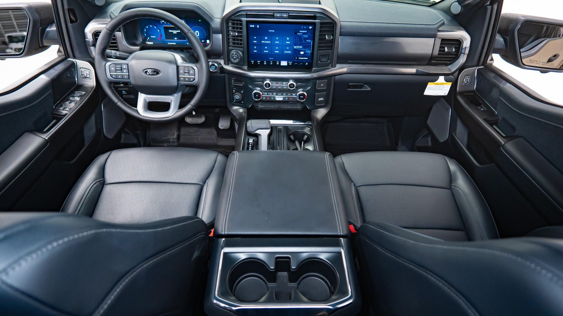 2026 FORD F-150 4X4 LARIAT in Tan, photo 4 of 5