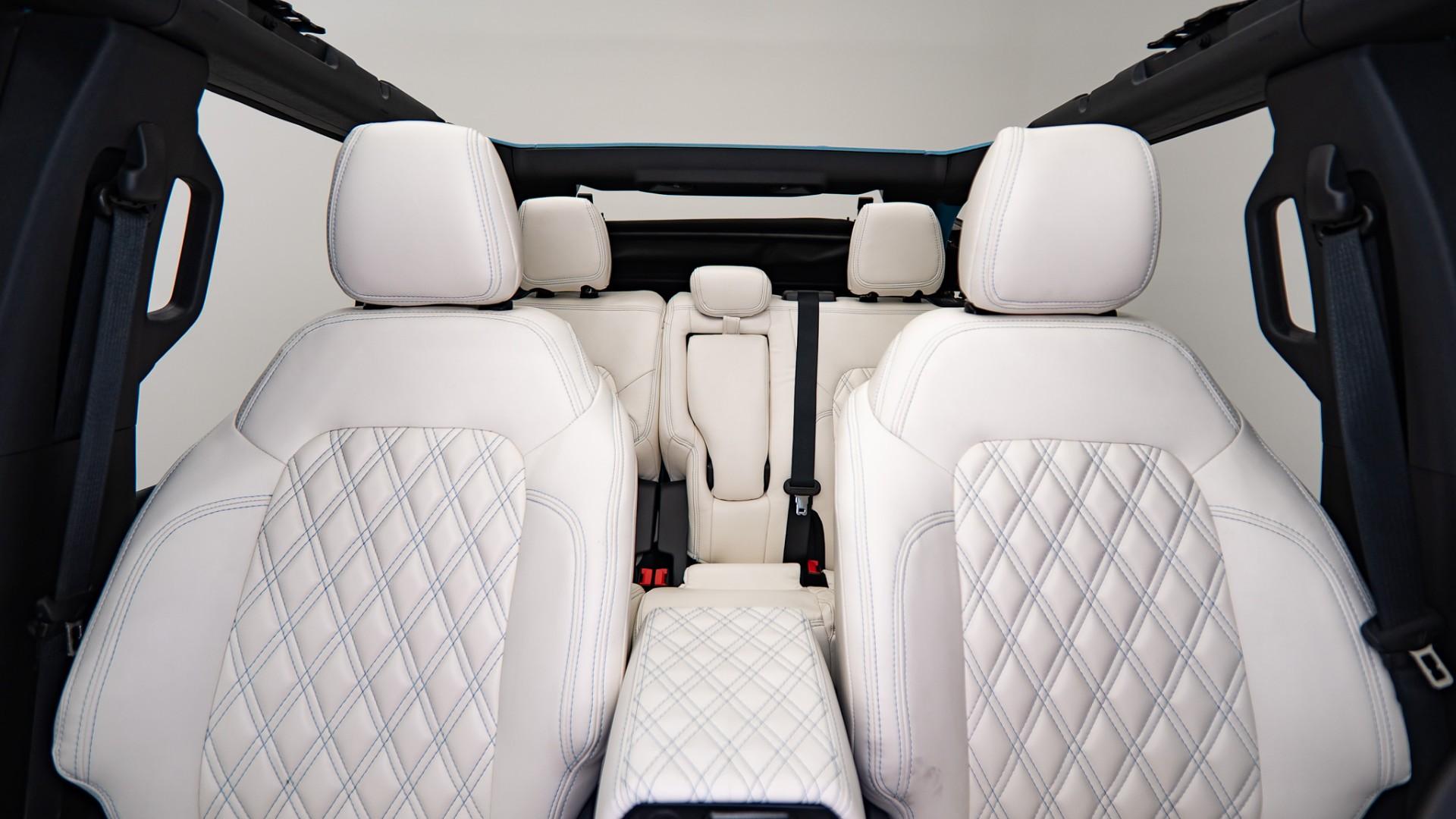 2026 FORD BRONCO in Baby Blue, photo 2 of 55