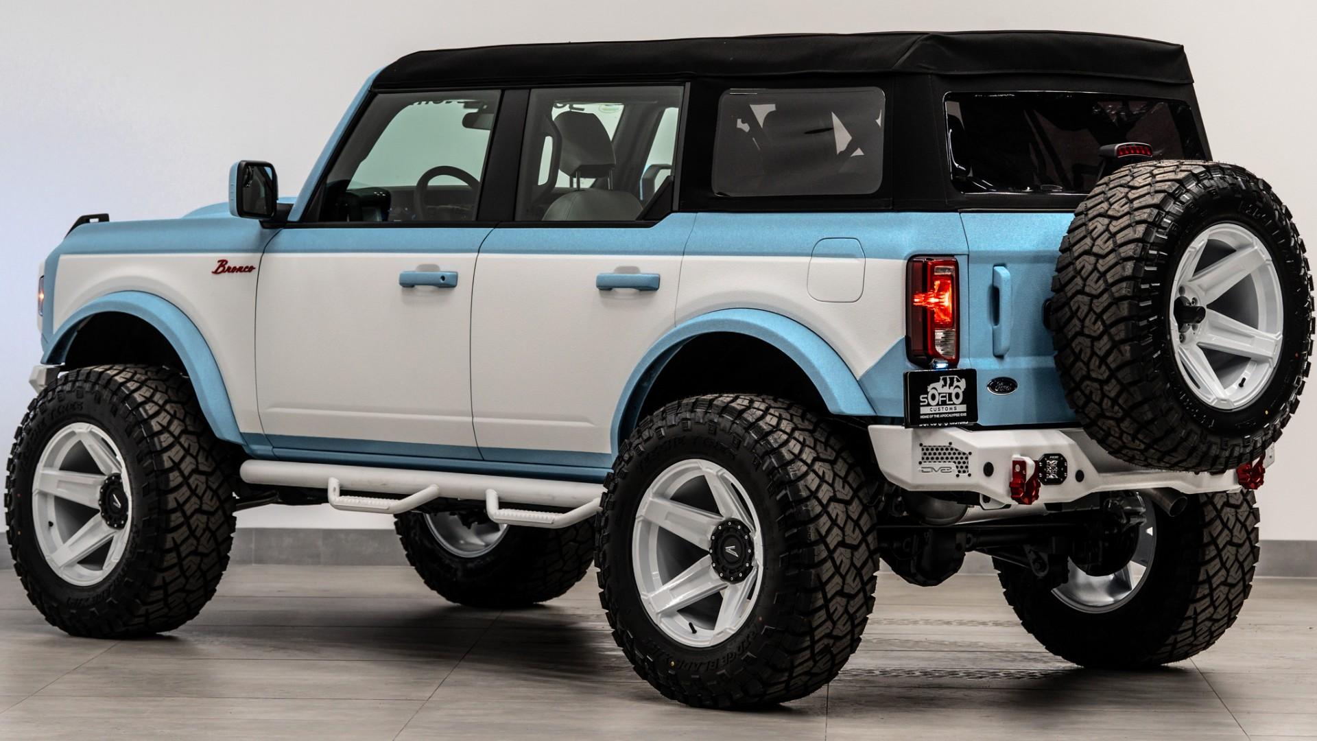 2026 FORD BRONCO in Baby Blue, photo 15 of 55