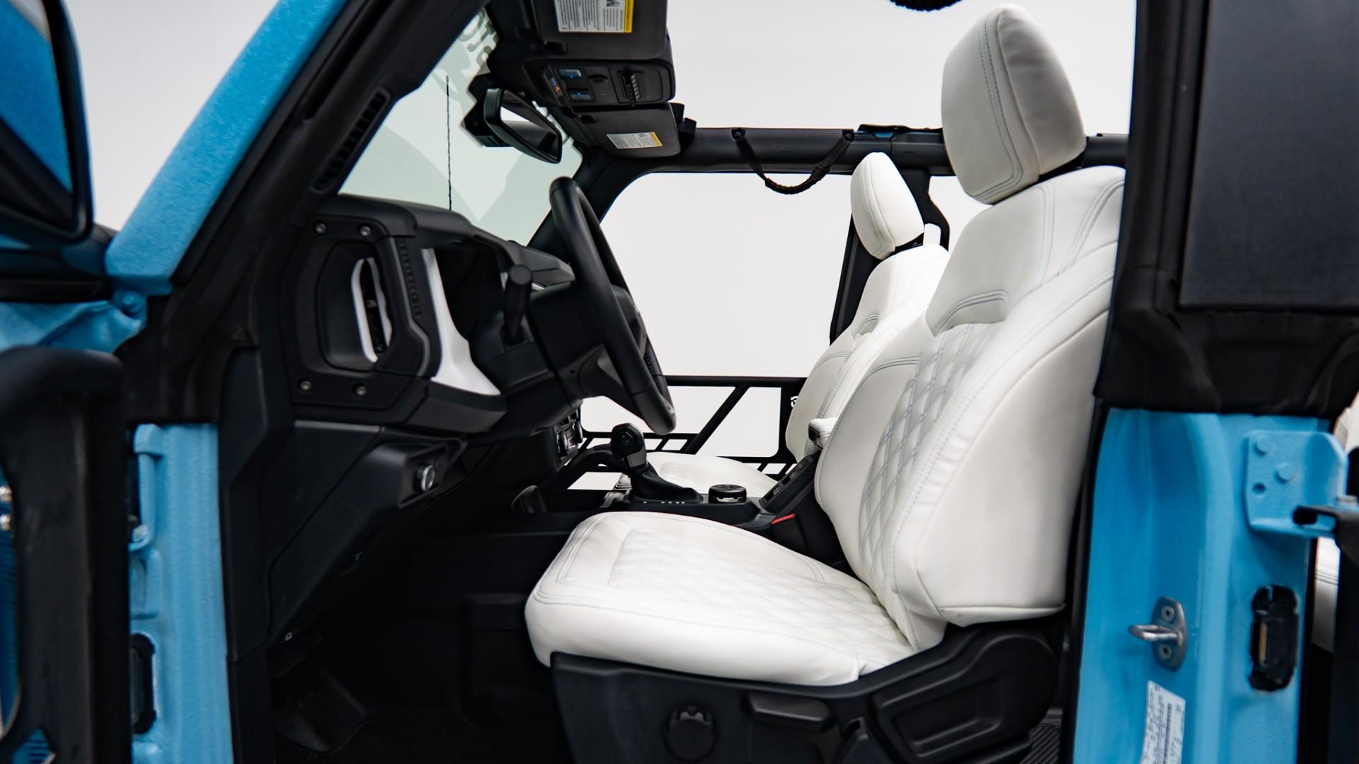 2024 FORD BRONCO in Baby Blue, photo 29 of 50