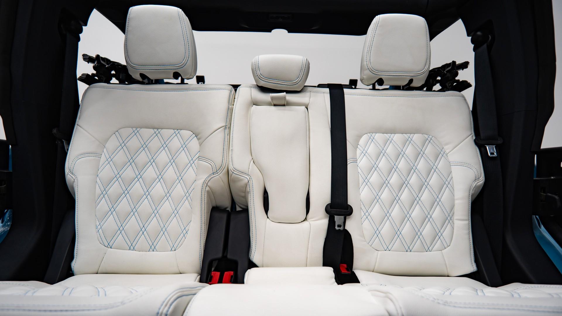2024 FORD BRONCO in Baby Blue, photo 30 of 50