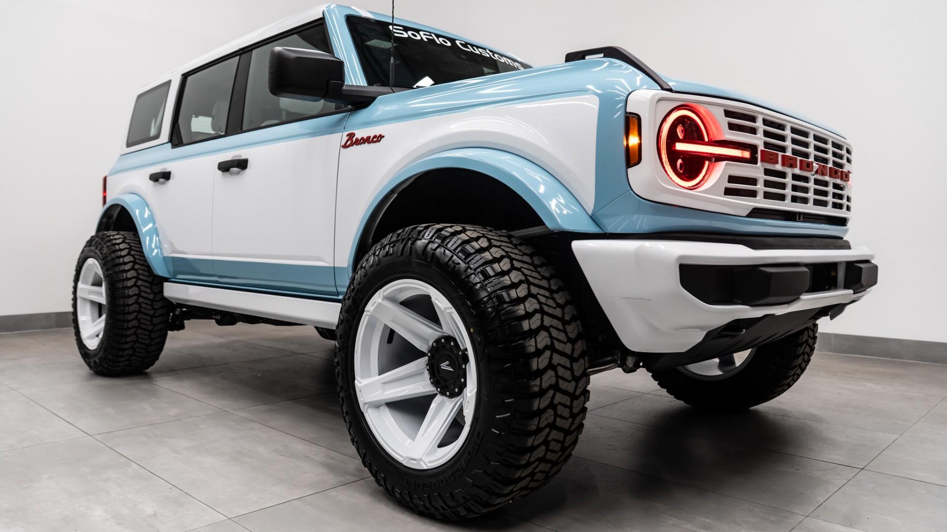2026 FORD BRONCO in Blue, photo 20 of 54