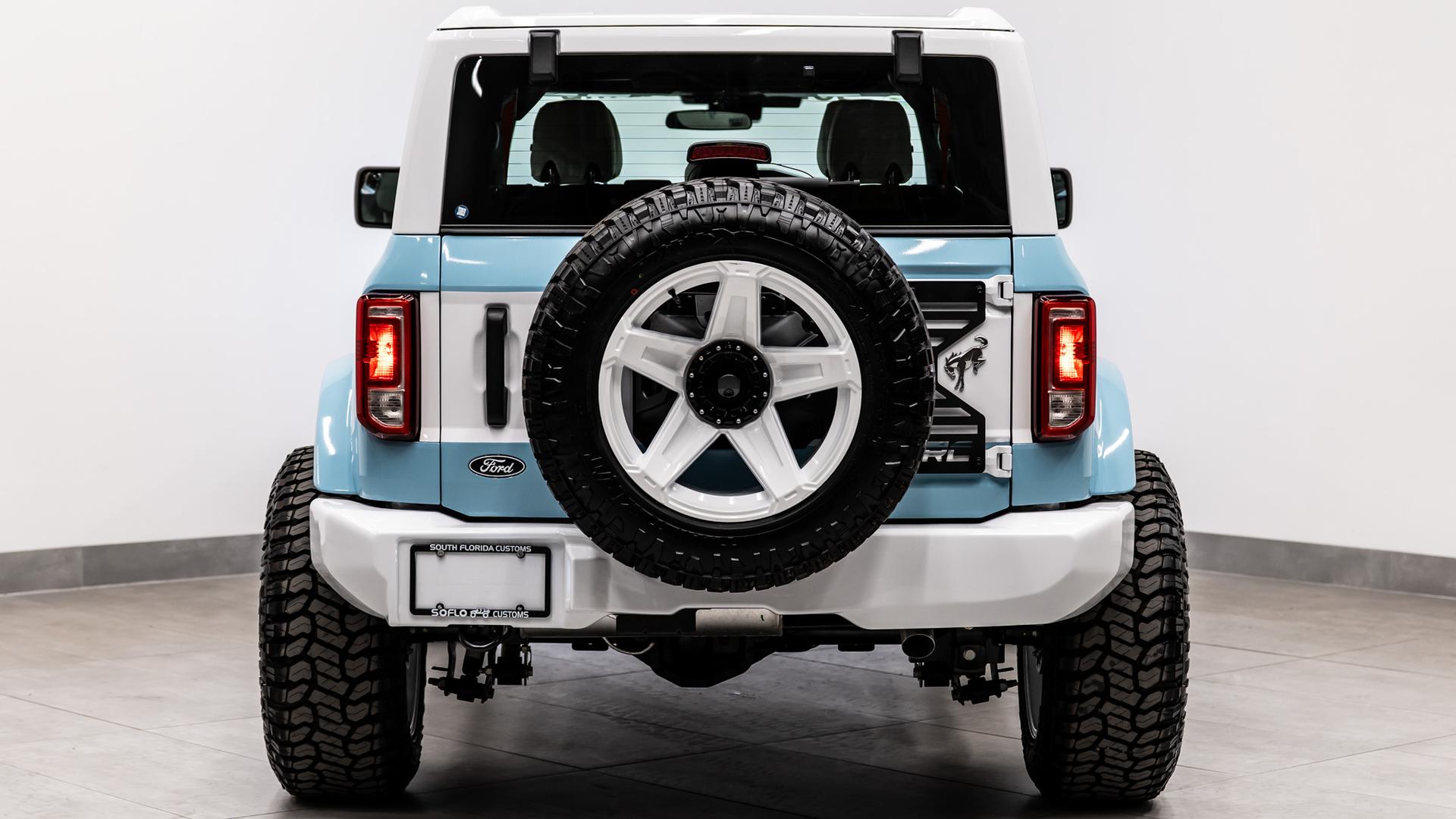 2026 FORD BRONCO in Blue, photo 10 of 54