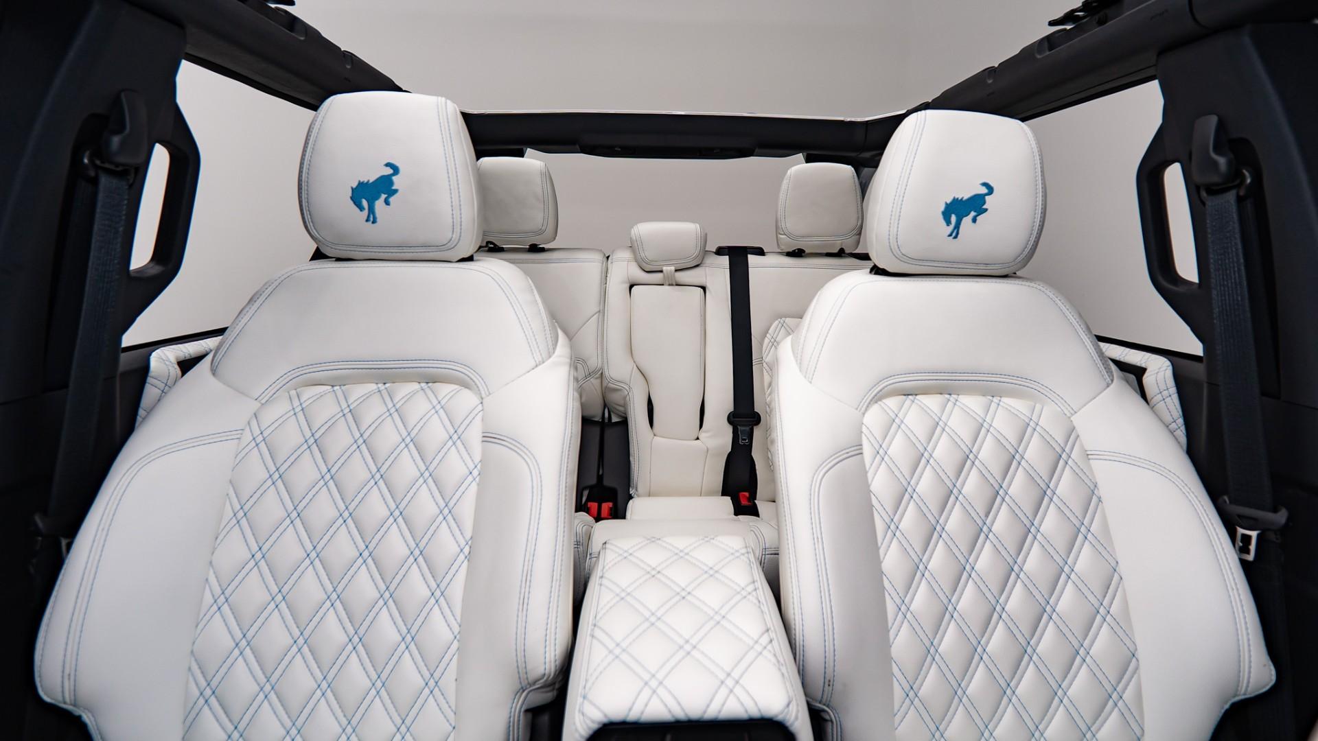 2026 FORD BRONCO in Blue, photo 4 of 54