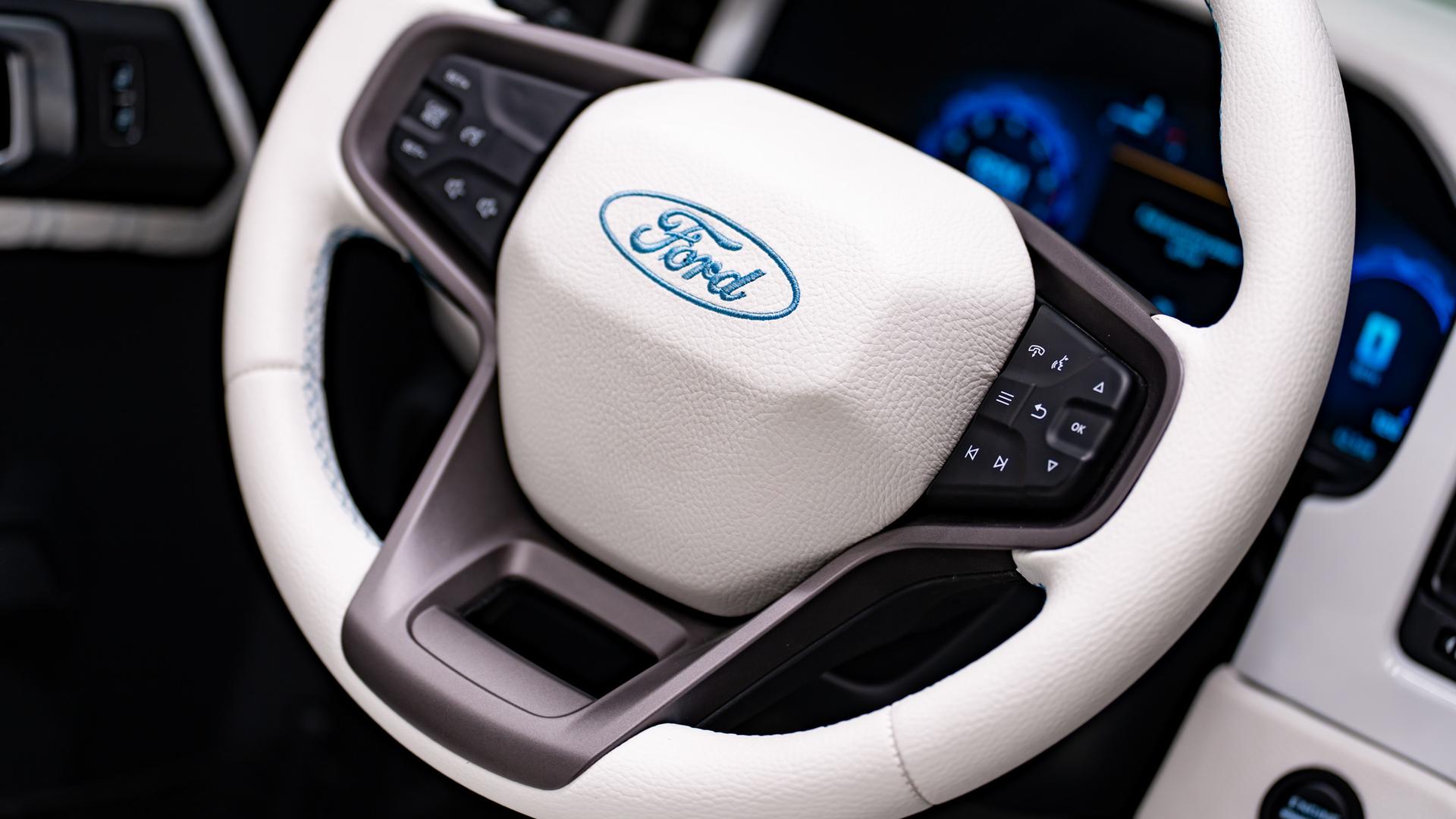 2026 FORD BRONCO in Blue, photo 47 of 54