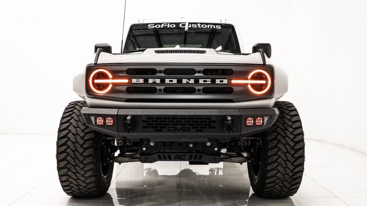 2024 FORD BRONCO in White, photo 14 of 22