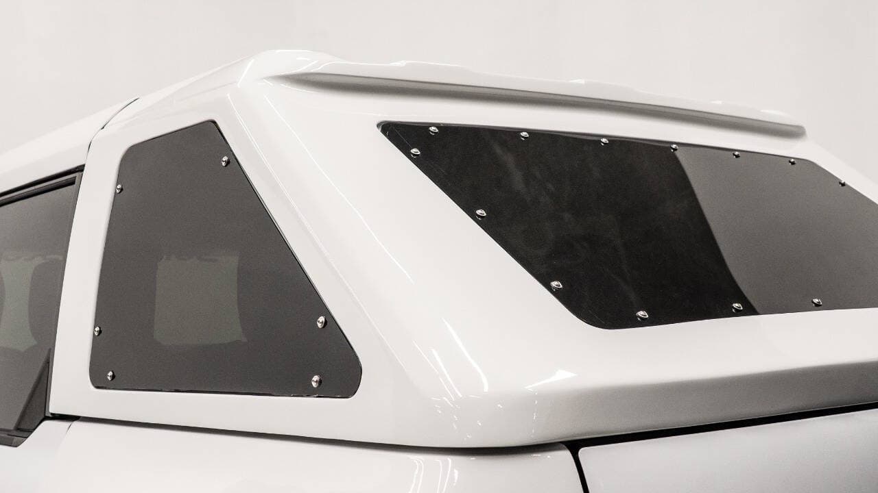 2024 FORD BRONCO in White, photo 10 of 22