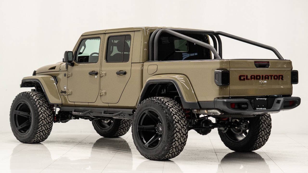 2025 JEEP GLADIATOR in 41, photo 10 of 22