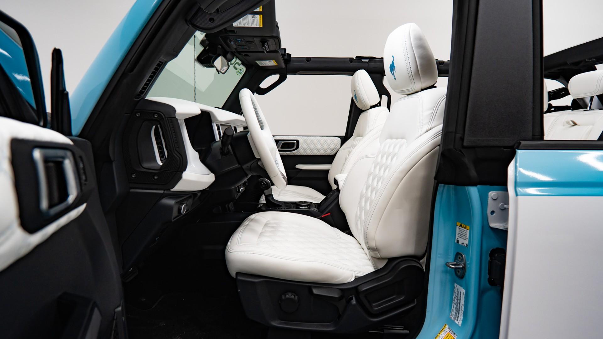 2026 FORD BRONCO in Baby Blue, photo 18 of 33