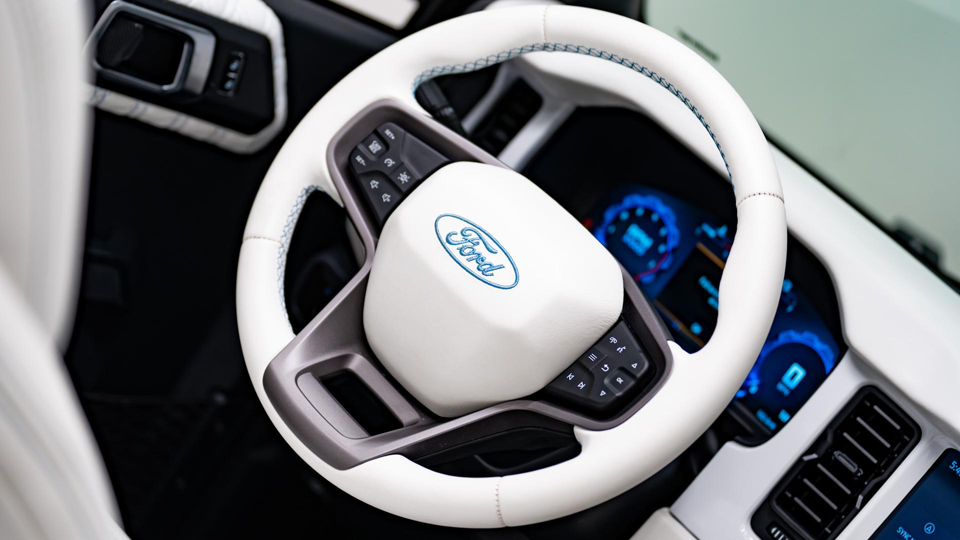 2026 FORD BRONCO in Baby Blue, photo 21 of 33