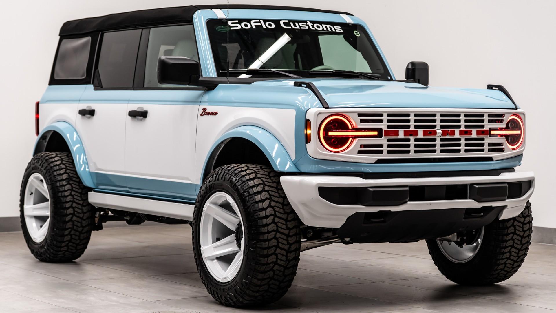 2026 FORD BRONCO in Baby Blue, photo 5 of 33