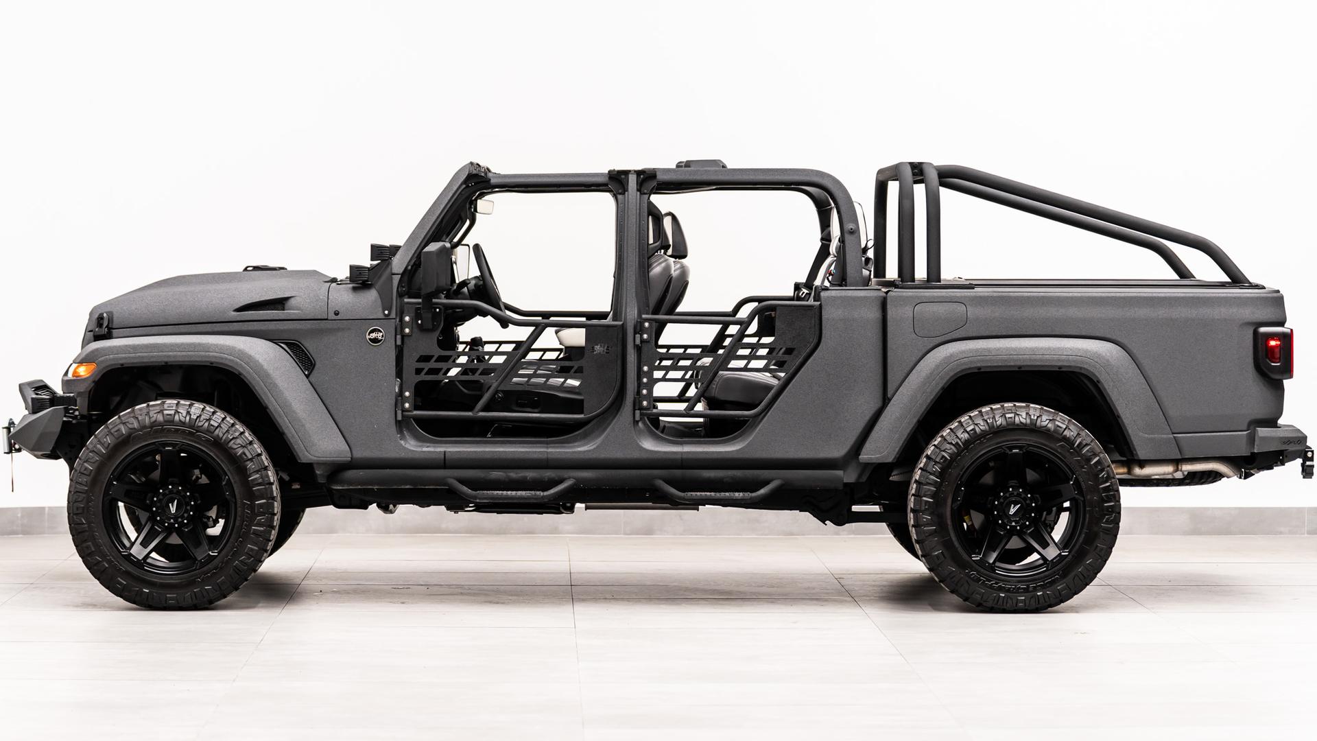 2025 JEEP GLADIATOR 4X4 in Gray, photo 17 of 60