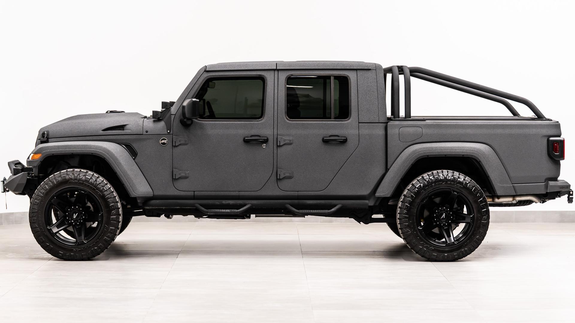 2025 JEEP GLADIATOR 4X4 in Gray, photo 12 of 60