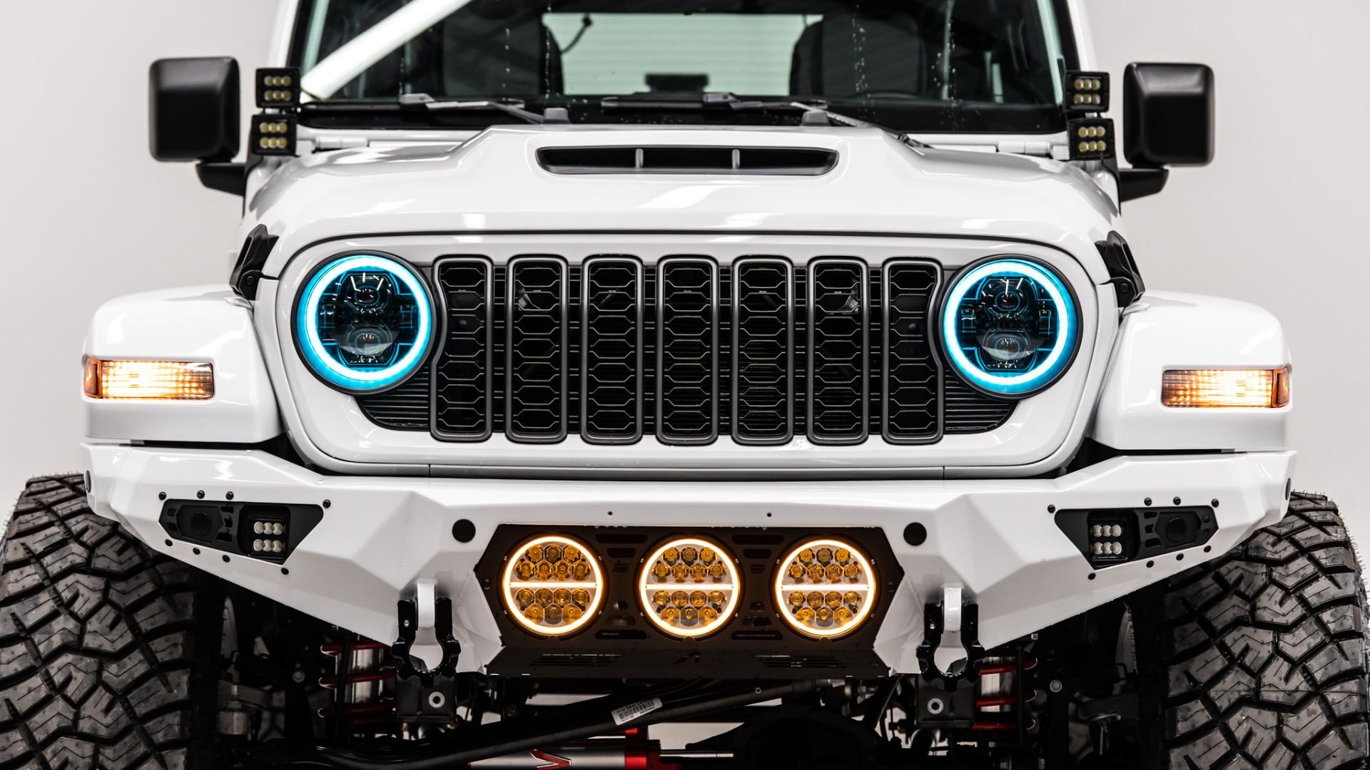 2026 JEEP WRANGLER in White, photo 37 of 45