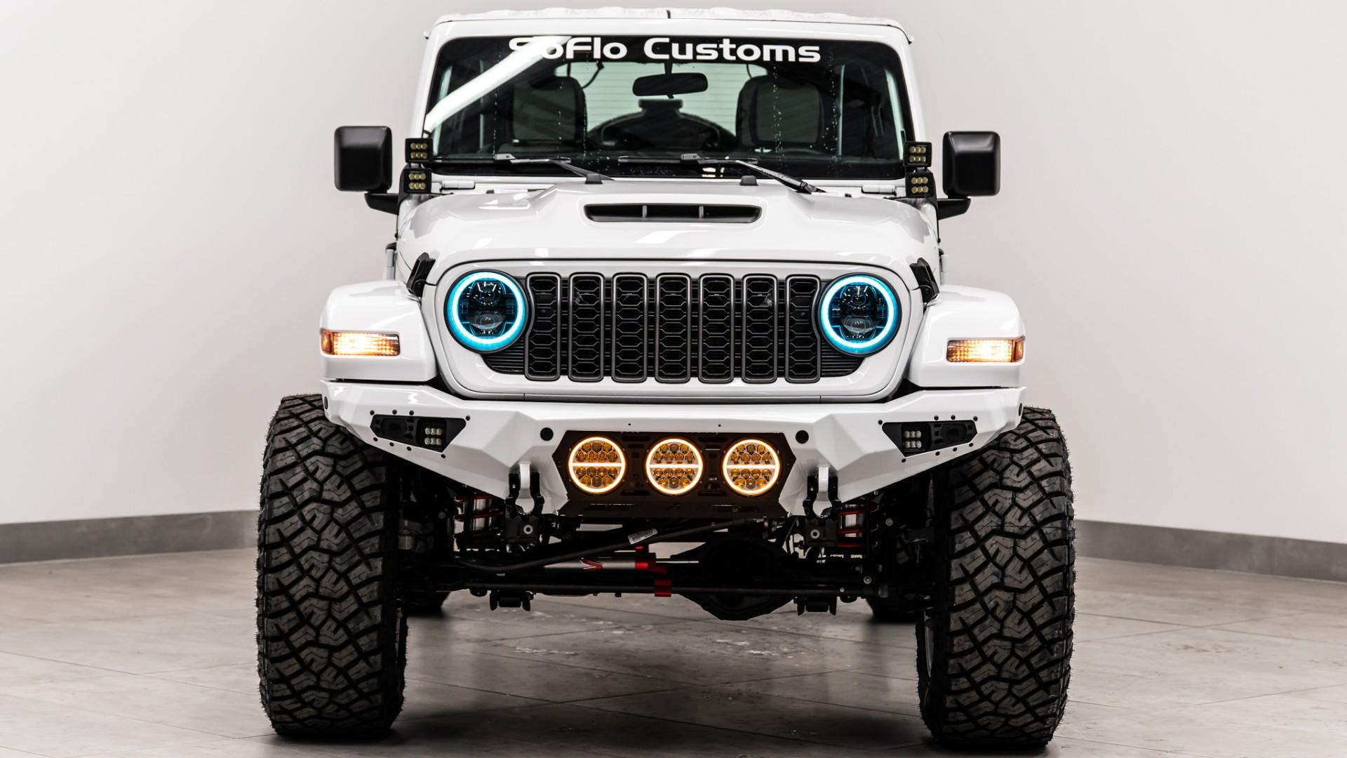 2026 JEEP WRANGLER in White, photo 4 of 45