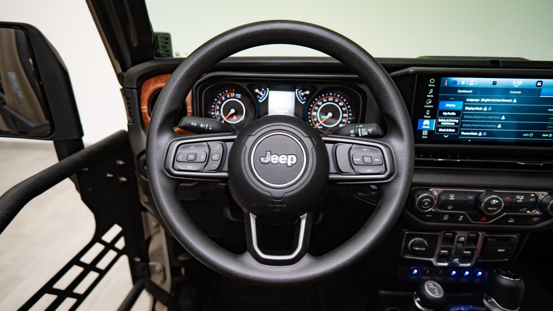 2026 JEEP GLADIATOR in Tan, photo 48 of 53