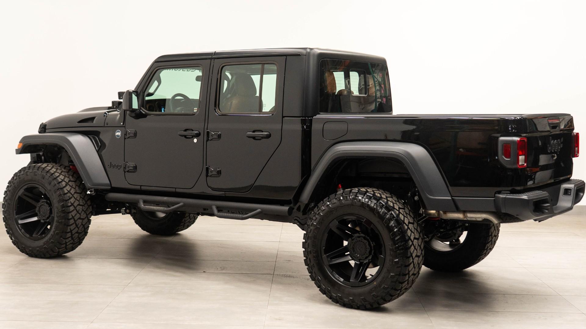 2026 JEEP GLADIATOR in Black, photo 9 of 54
