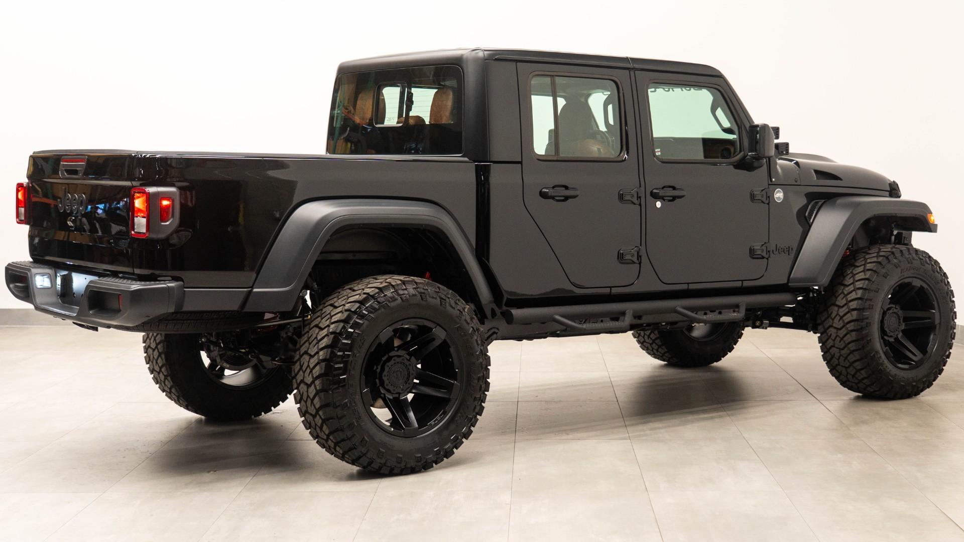 2026 JEEP GLADIATOR in Black, photo 7 of 54