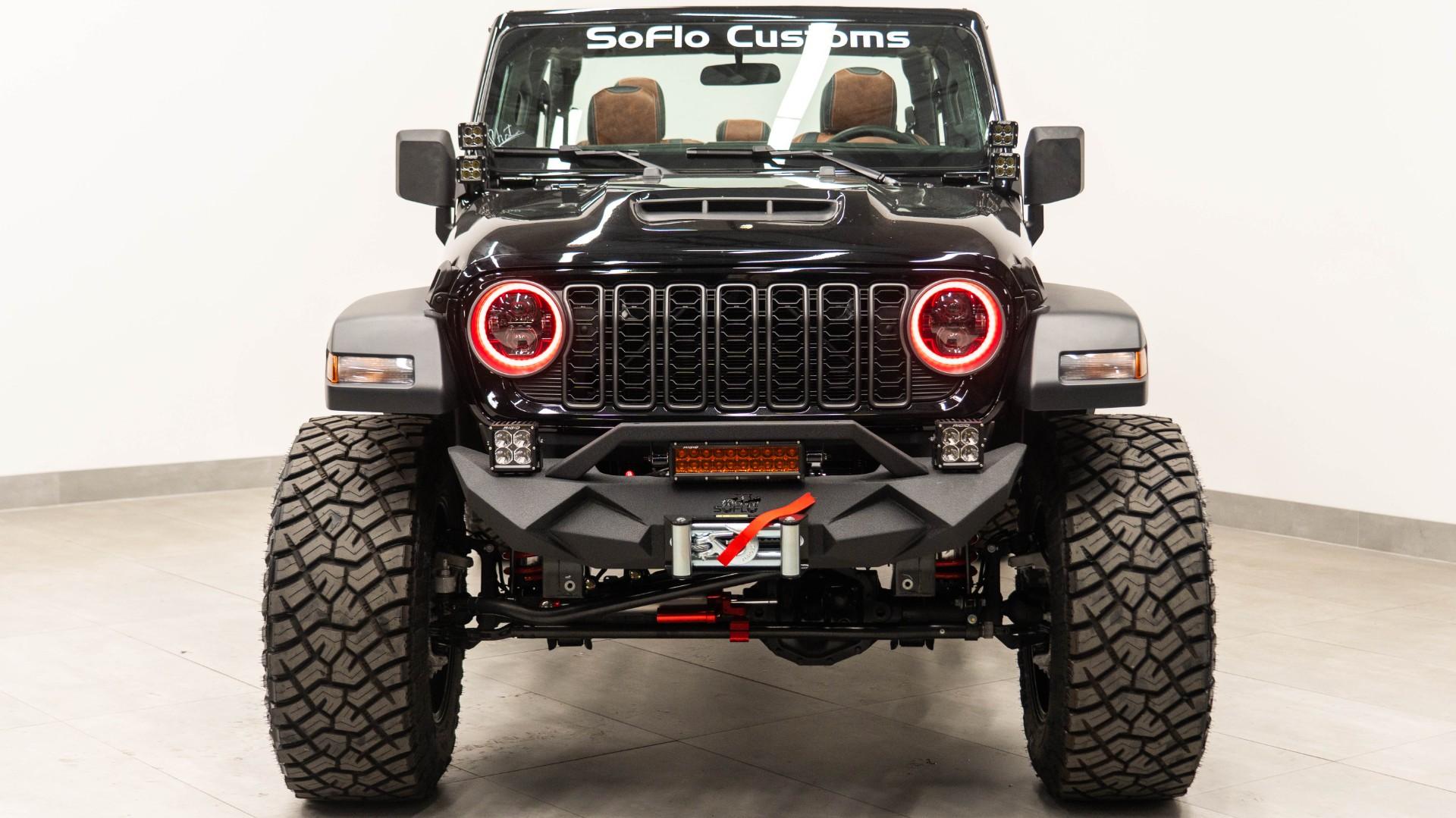 2026 JEEP GLADIATOR in Black, photo 11 of 54