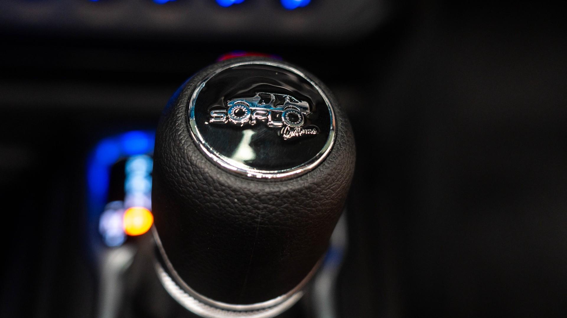 2026 JEEP GLADIATOR in Black, photo 47 of 54