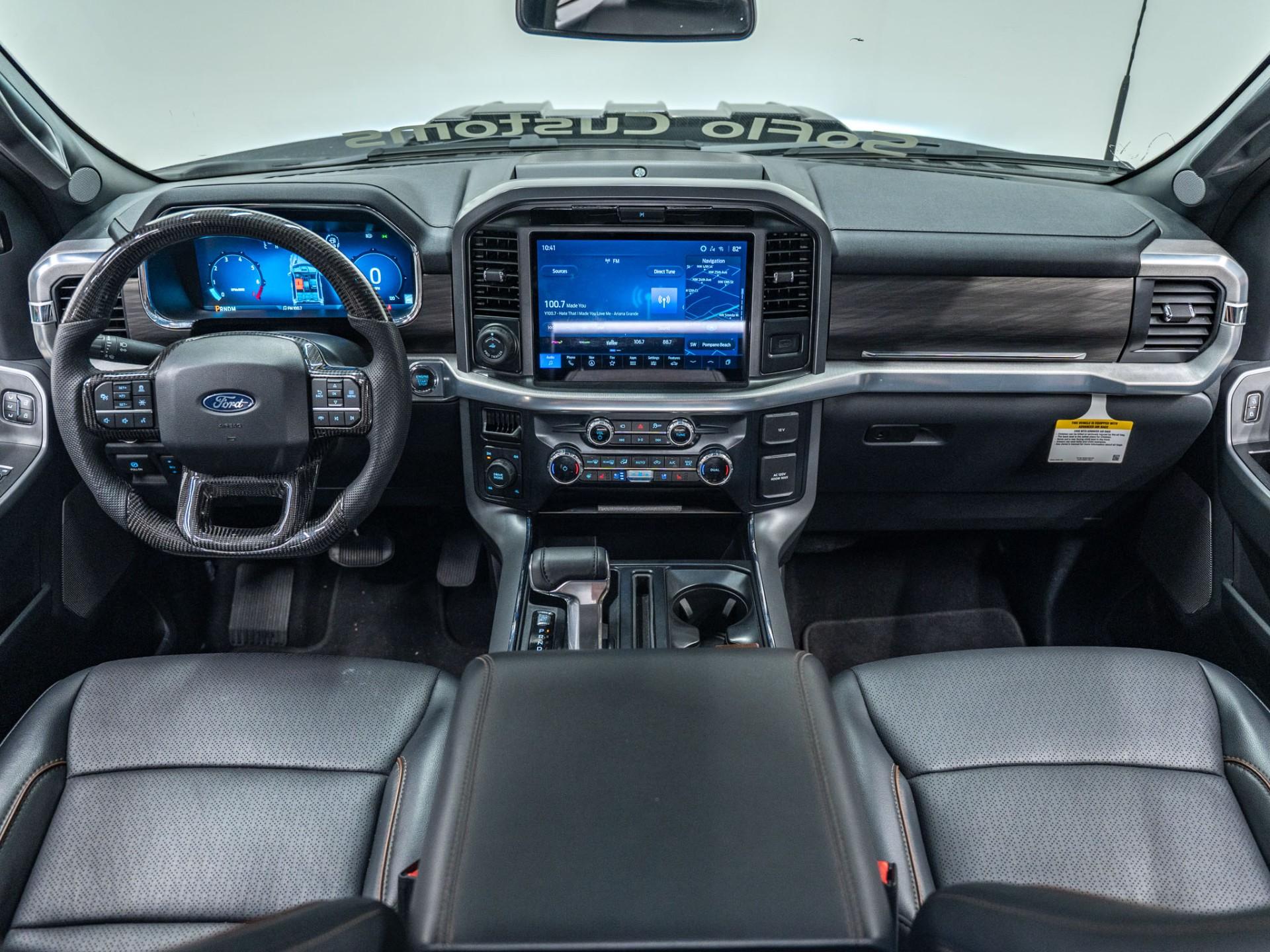 2025 FORD F-150 4X4 LARIAT in Gun Metal Gray, photo 4 of 5