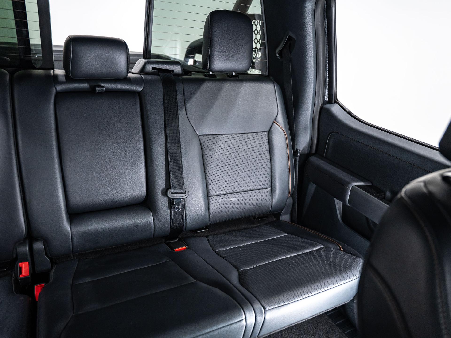 2025 FORD F-150 4X4 LARIAT in Gun Metal Gray, photo 37 of 54
