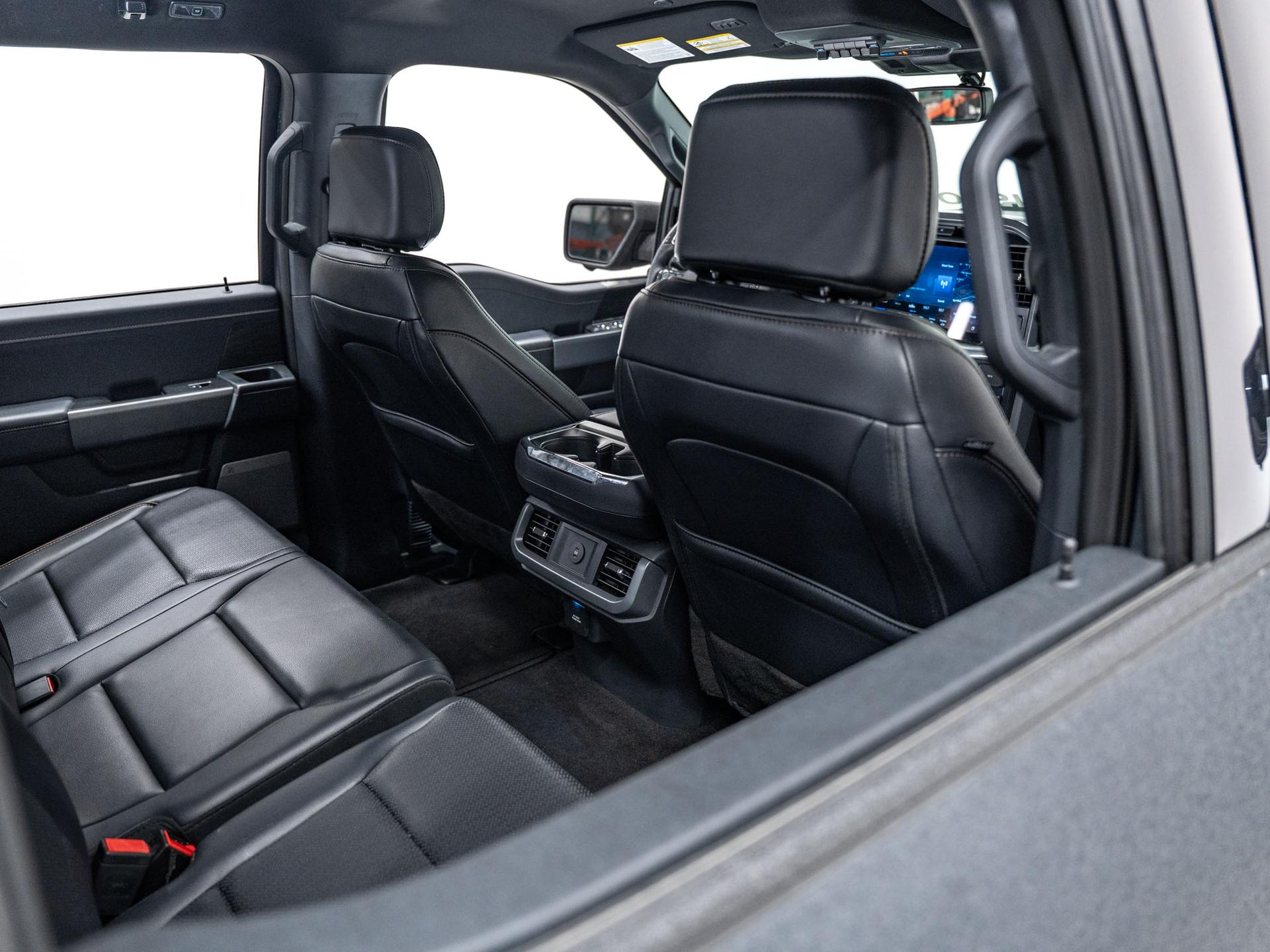 2025 FORD F-150 4X4 LARIAT in Gun Metal Gray, photo 38 of 54
