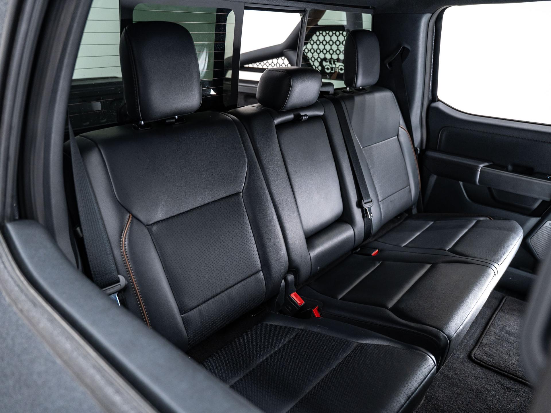2025 FORD F-150 4X4 LARIAT in Gun Metal Gray, photo 39 of 54