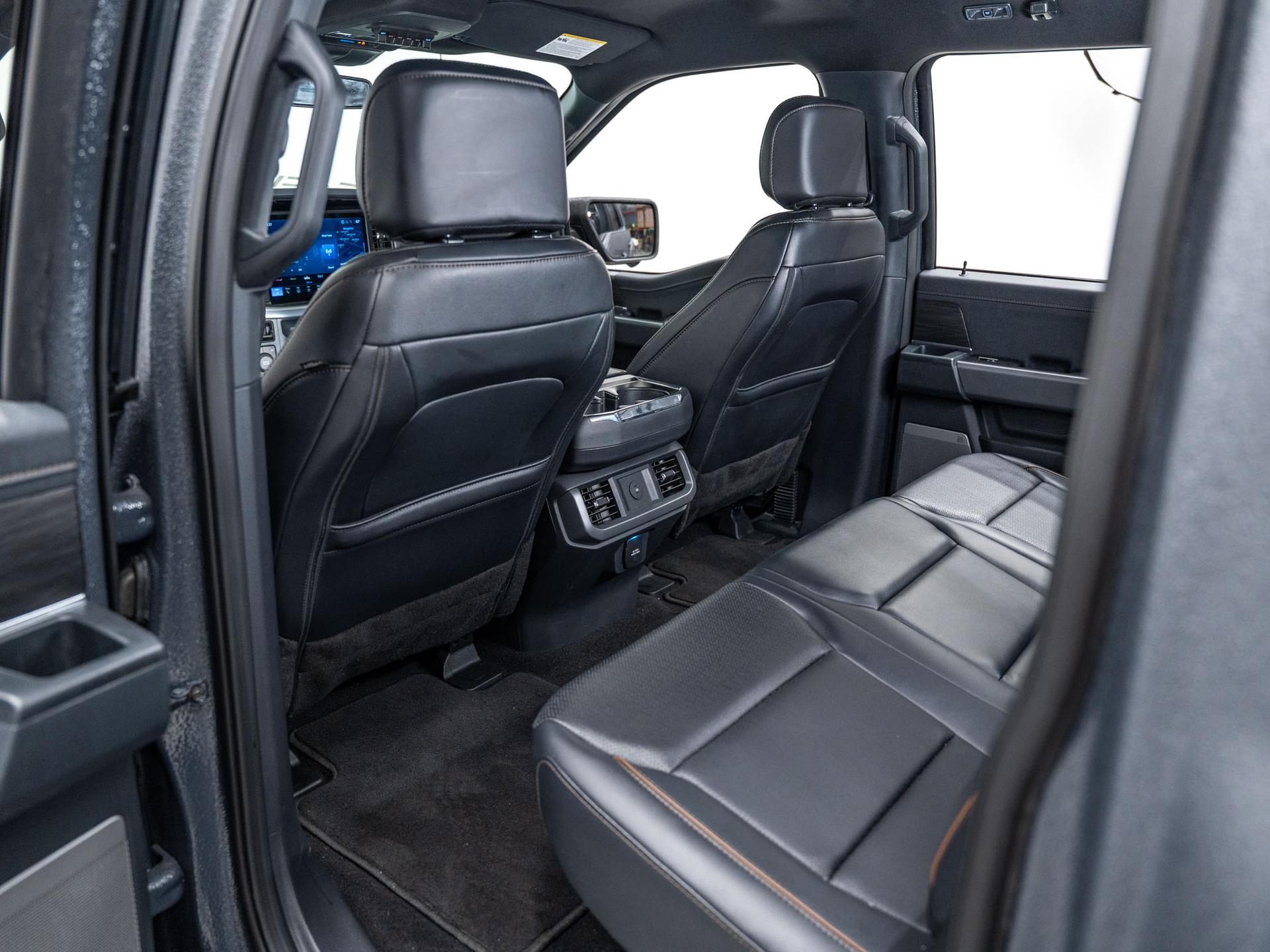 2025 FORD F-150 4X4 LARIAT in Gun Metal Gray, photo 40 of 54