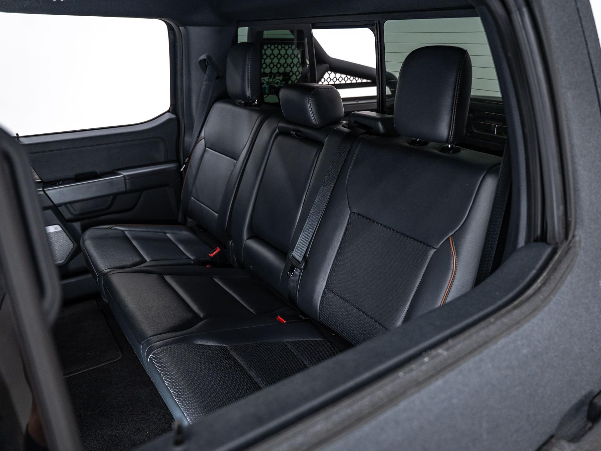 2025 FORD F-150 4X4 LARIAT in Gun Metal Gray, photo 41 of 54