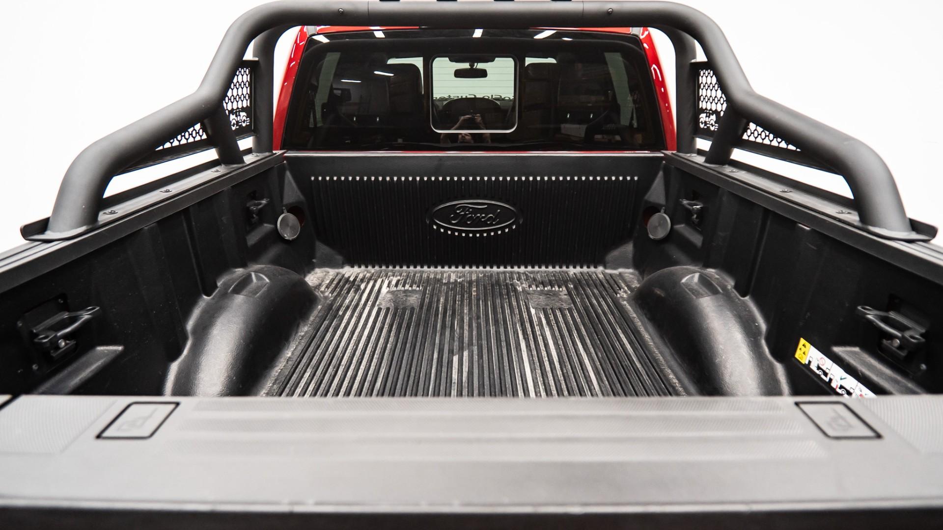 2024 FORD F-150 4X4 LARIAT in Red, photo 20 of 59