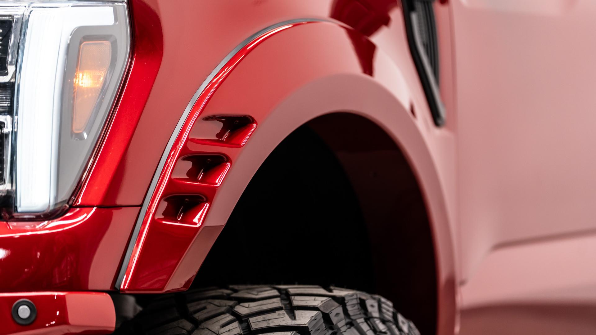 2024 FORD F-150 4X4 LARIAT in Red, photo 23 of 59