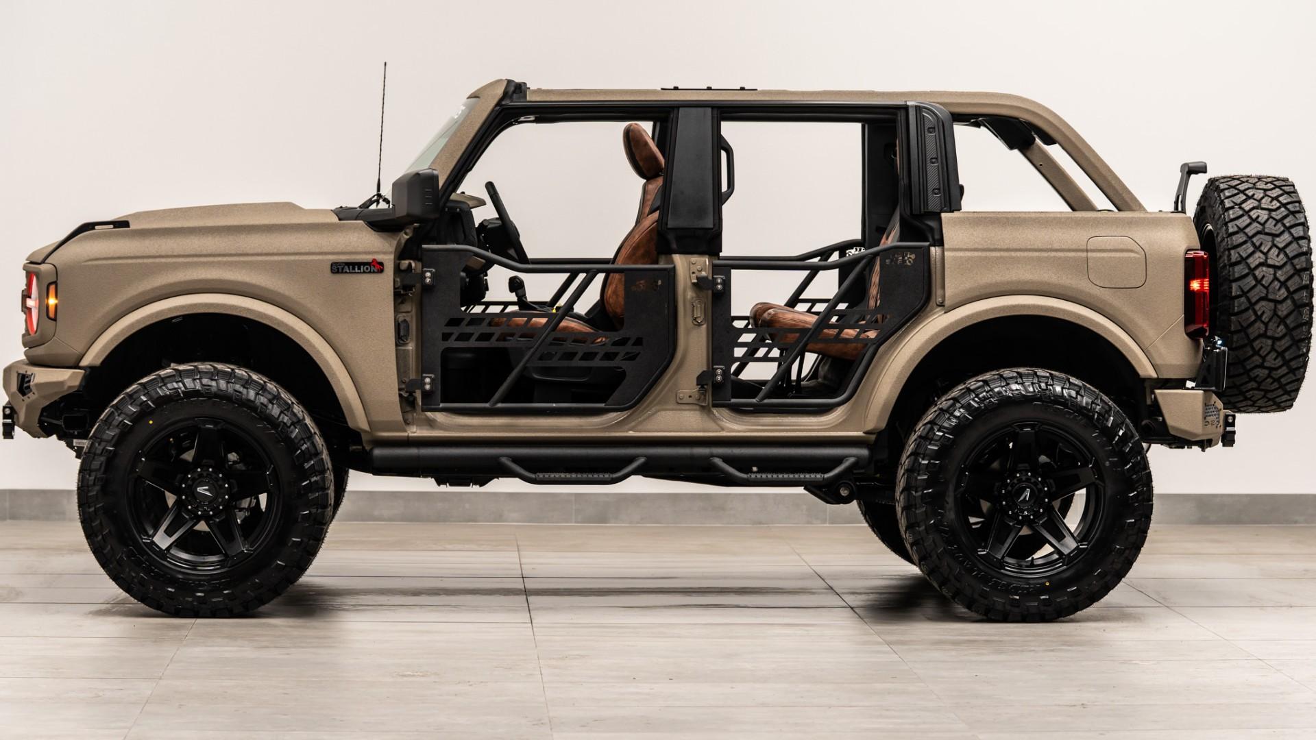 2026 FORD BRONCO in Tan, photo 32 of 59