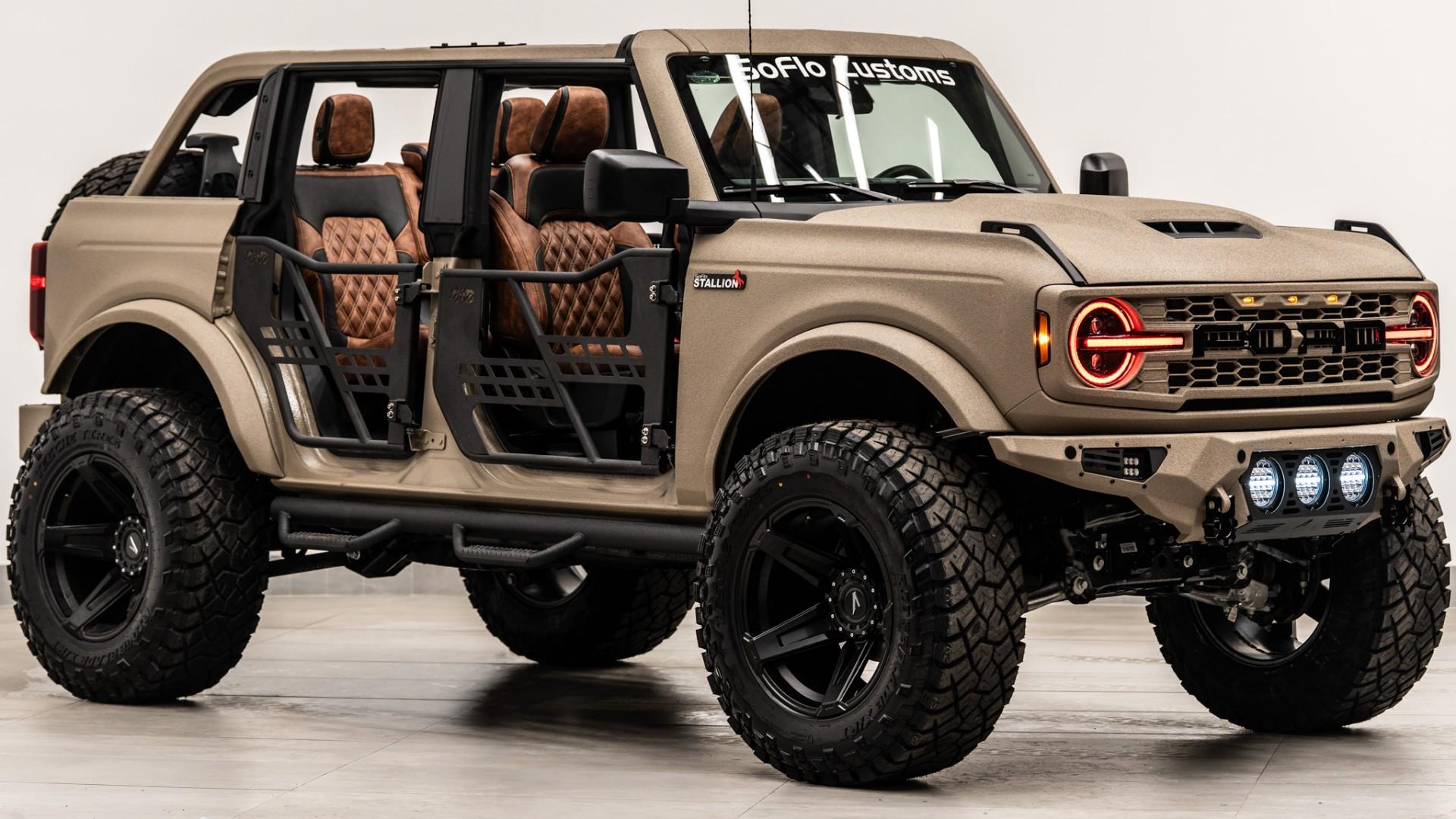 2026 FORD BRONCO in Tan, photo 28 of 59